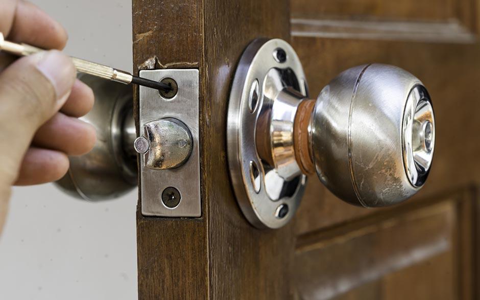 personnalisé serrurier prix Limours